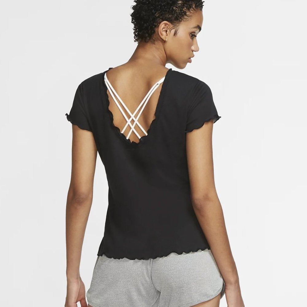 Nike Yoga Top Sz Small NWT